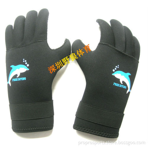 Adults Neoprene 5 Finger Gloves For Diving Used